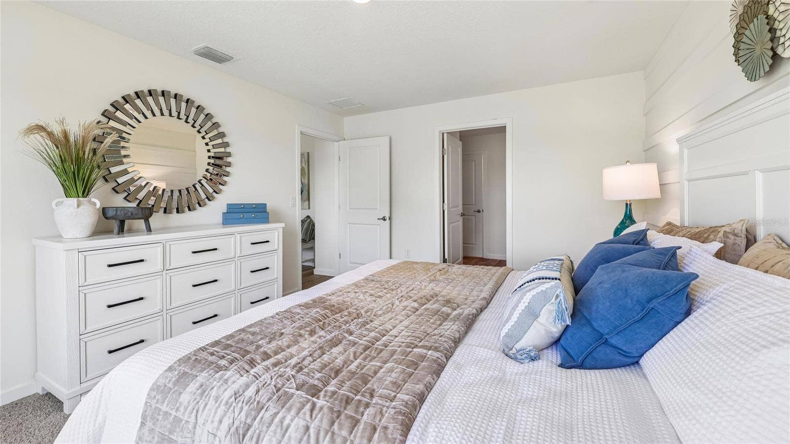 2044 W RILEY DRIVE, Dunnellon, FL 34434 2044 W RILEY DRIVE, Dunnellon, FL 34434