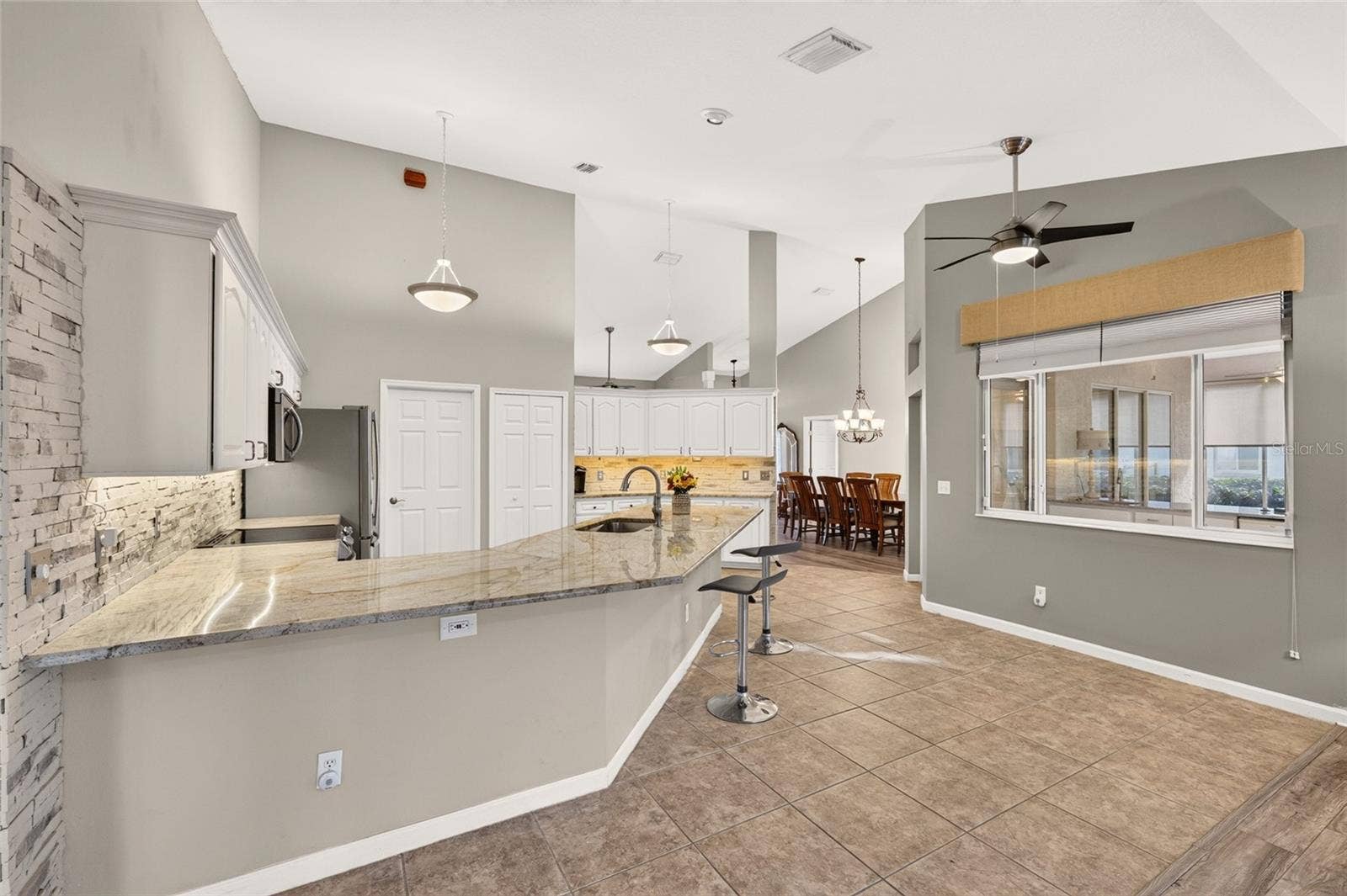 1960 NW 58TH COURT, Ocala, FL 34482