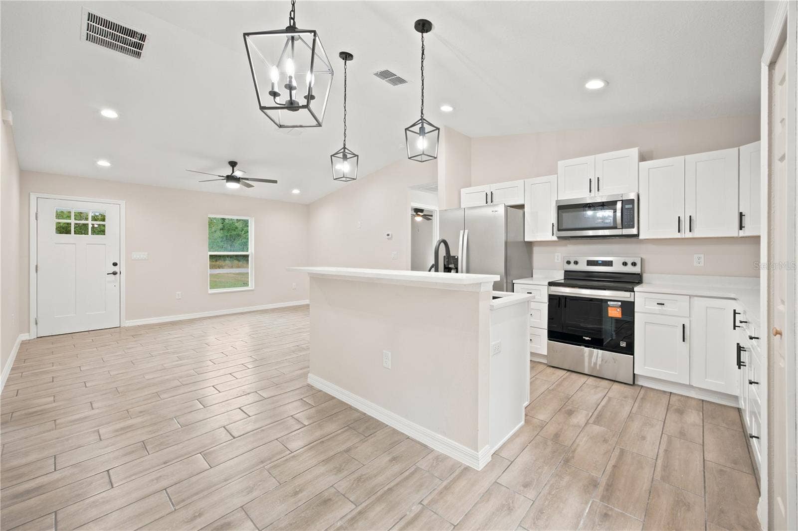 1557 SW SEAWEED AVENUE, Dunnellon, FL 34431