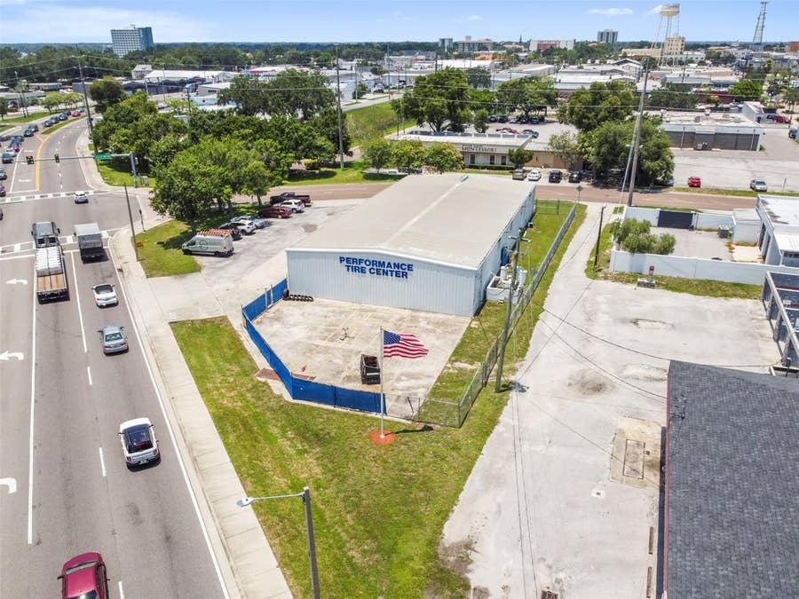 Property photo for 304 AVENUE E SW, Winter Haven, FL