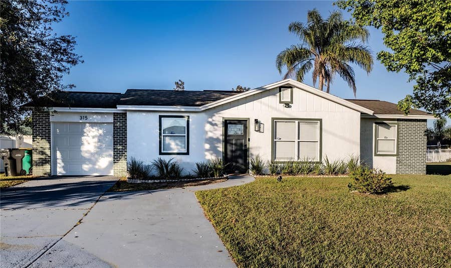 Property photo for 315 LAUDERDALE COURT, Kissimmee, FL