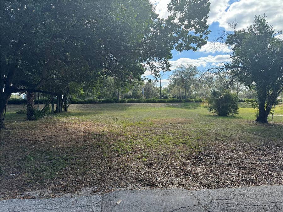 Property photo for 515 W MAGNOLIA STREET, Lakeland, FL