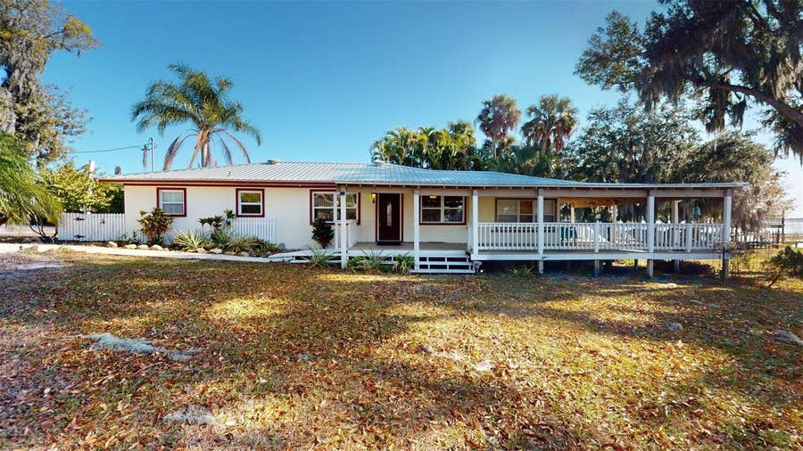 Property photo for 1405 N LAKE REEDY BOULEVARD, Frostproof, FL