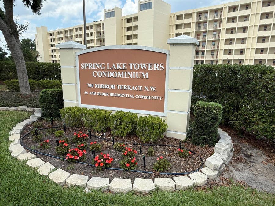 Property photo for 700 MIRROR TERRACE NW, #303, Winter Haven, FL