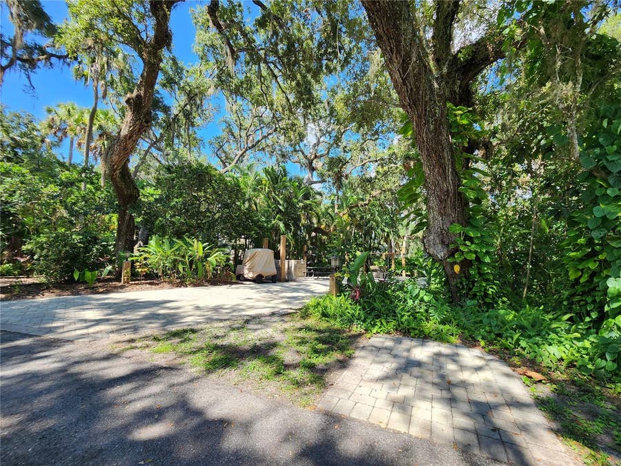 Property photo for 316 ROAN (GATOR ALLEY) ROAD, River Ranch, FL