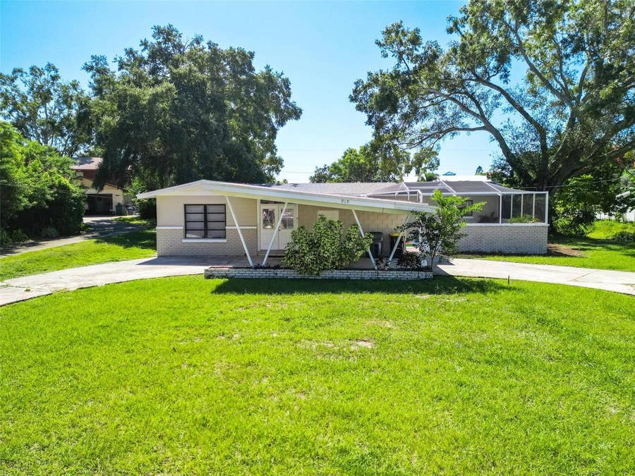 Property photo for 919 AVENUE S SE, Winter Haven, FL