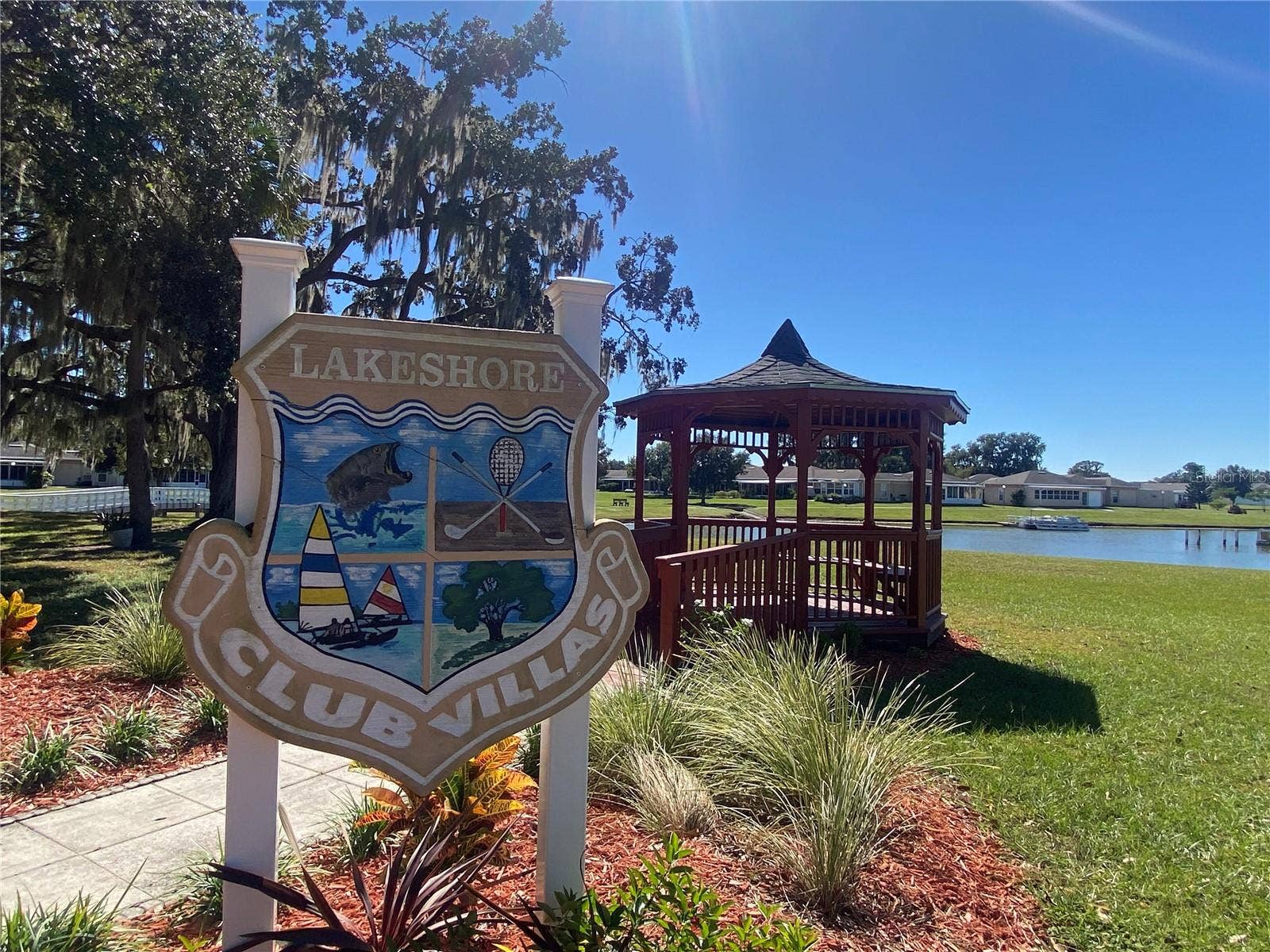 4409 CLUB CIRCLE, Lake Wales, FL 33898 Enjoy the gazebo and the walking trails