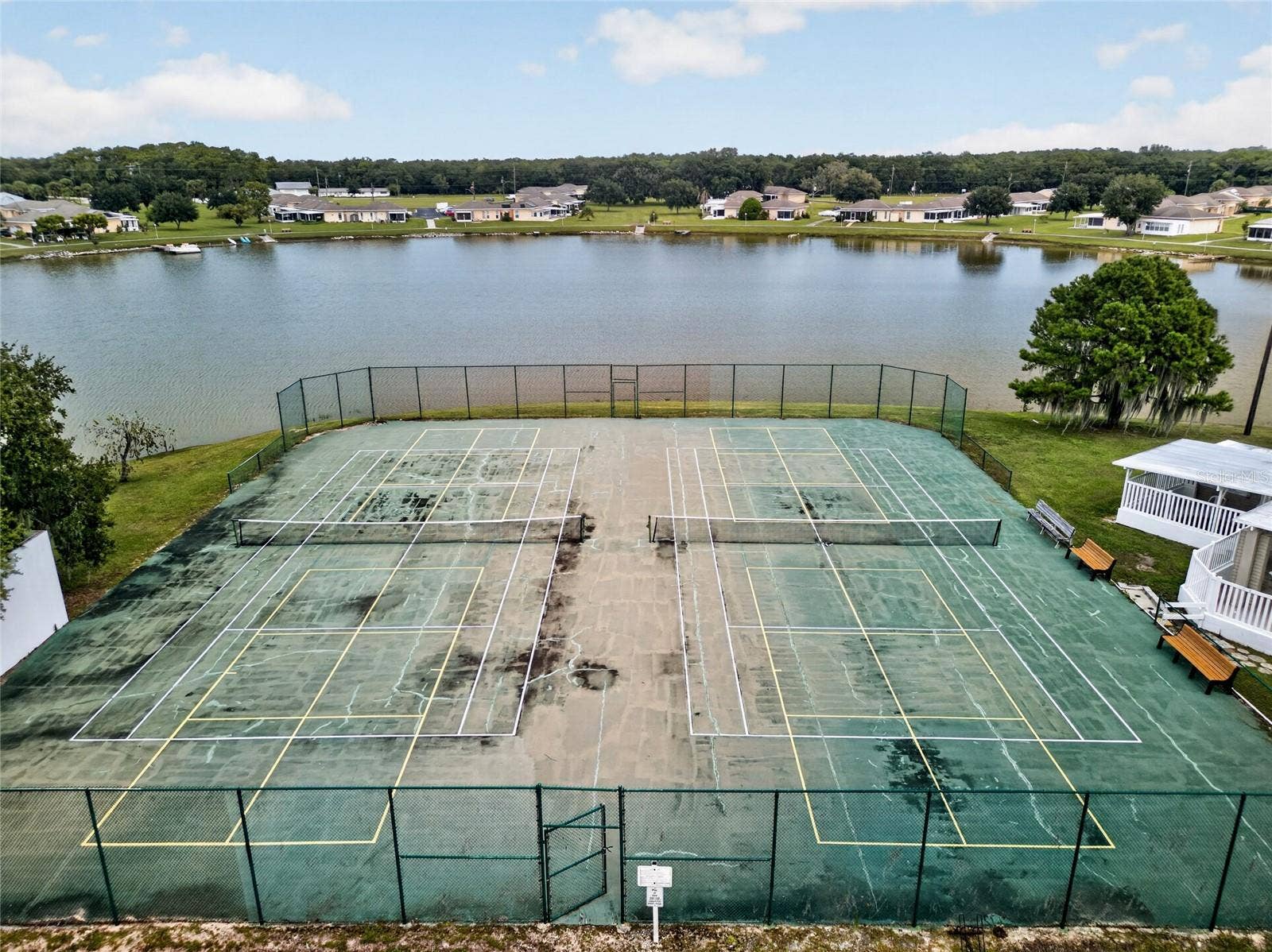4409 CLUB CIRCLE, Lake Wales, FL 33898 Tennis / pickle-ball courts.