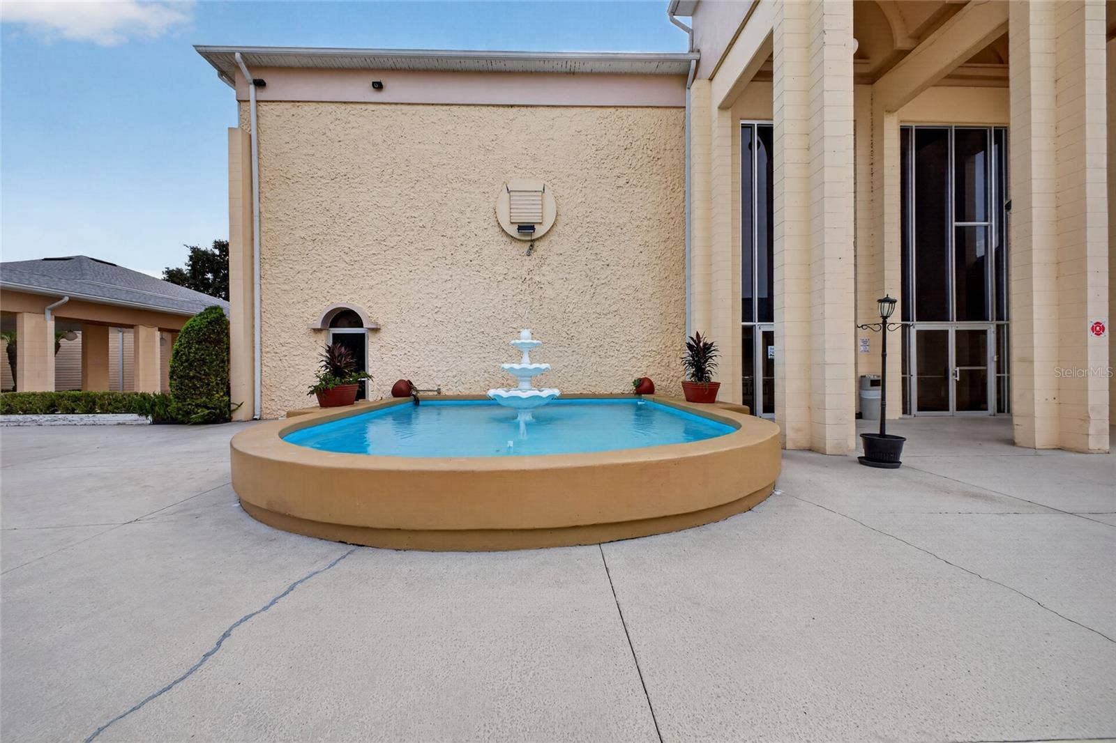 4409 CLUB CIRCLE, Lake Wales, FL 33898 Town Center also houses the office, restaurant, thrift store, gym and mailboxes.