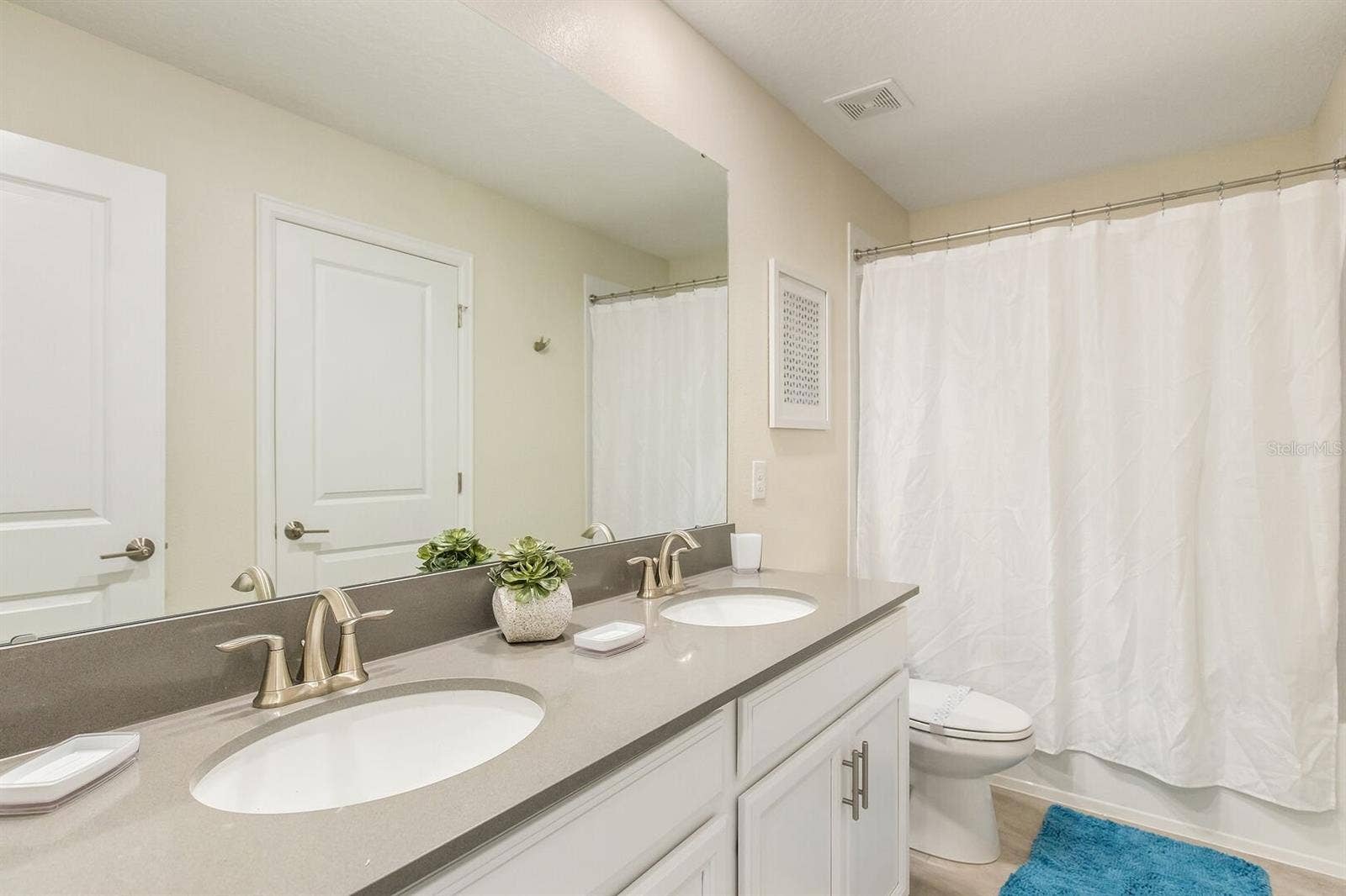 9012 SOMMERSET HILLS DRIVE, Davenport, FL 33896 9012 SOMMERSET HILLS DRIVE, Davenport, FL 33896