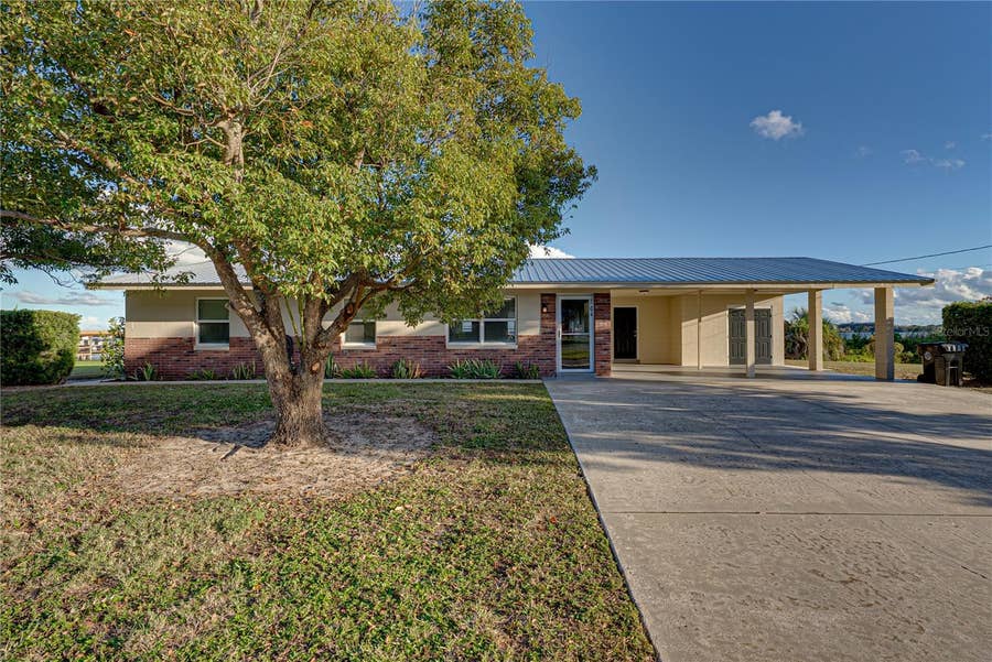 Property photo for 104 N LAKE REEDY BOULEVARD, Frostproof, FL