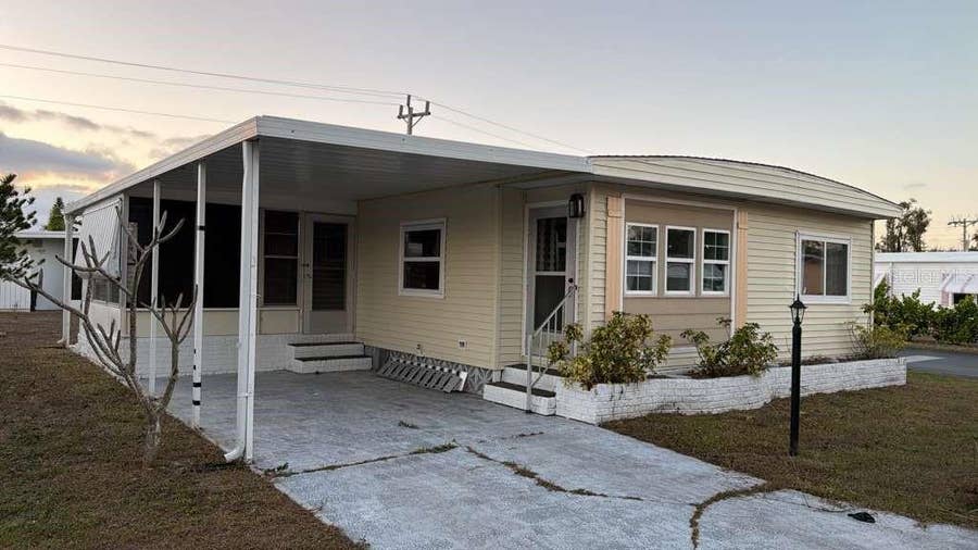 Property photo for 530 SUN UP STREET, North Fort Myers, FL