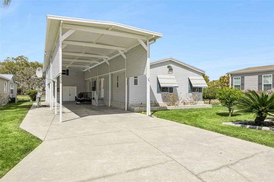 Property photo for 5226 ISLAND VIEW CIRCLE N, Polk City, FL