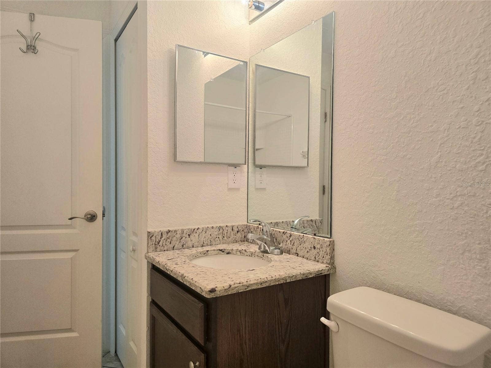 326 DINNER LAKE COURT, Lake Wales, FL 33859 Bathroom 2
