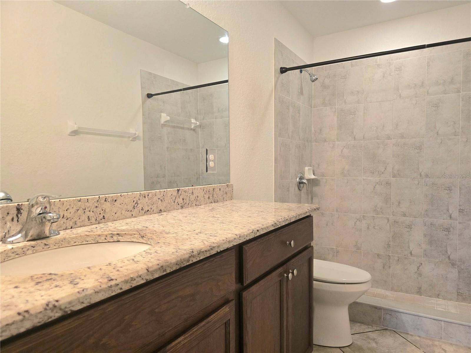 326 DINNER LAKE COURT, Lake Wales, FL 33859 Primary Bathroom