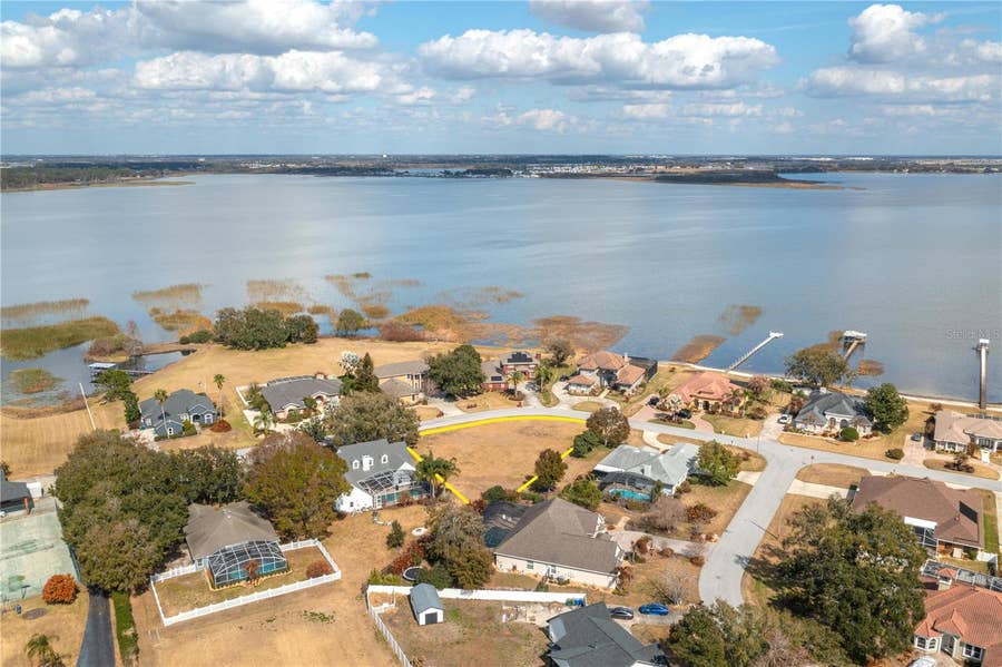 Property photo for 332 HAMILTON SHORE DRIVE, Winter Haven, FL