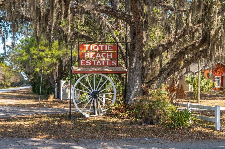 Property photo for 0 W BEACH PARKWAY, Lake Wales, FL