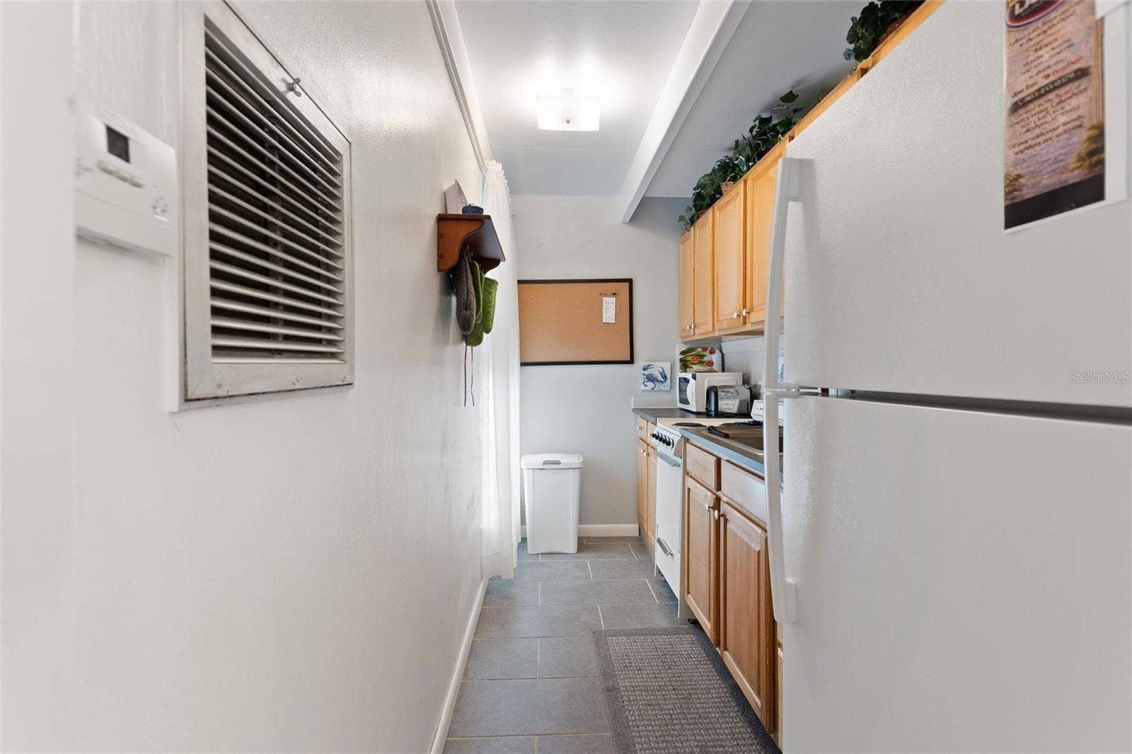 1823 CLUB CIRCLE, Lake Wales, FL 33898 1823 CLUB CIRCLE, Lake Wales, FL 33898