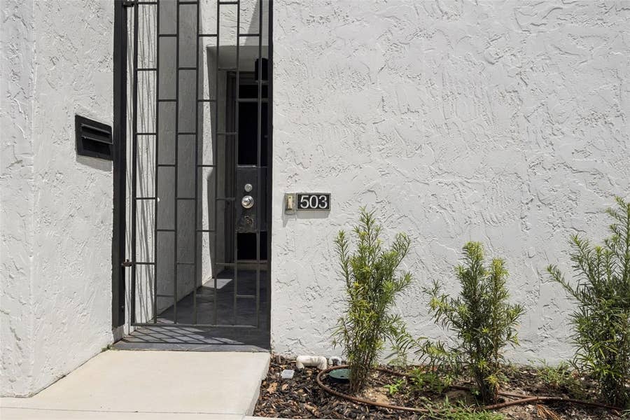 Property photo for 503 AVENUE B NW, #503, Winter Haven, FL