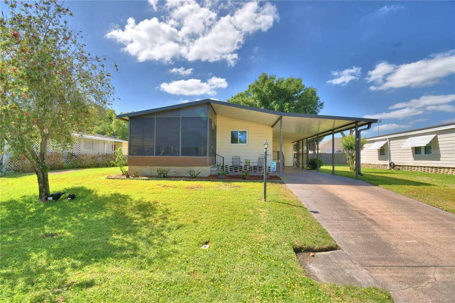 Property photo for 447 VILLAGE CIRCLE SW, Winter Haven, FL