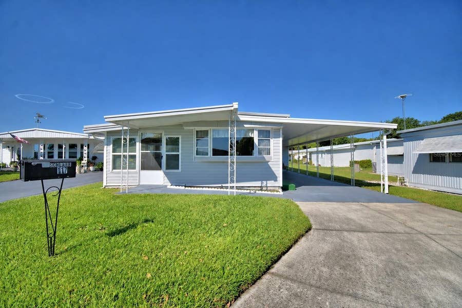 Property photo for 117 HOLIDAY LANE, Auburndale, FL
