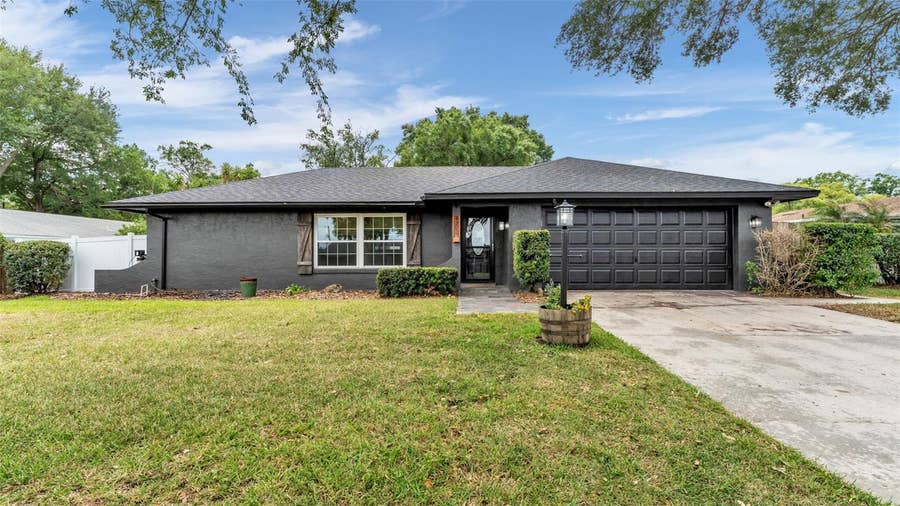 Property photo for 4301 ORANGEWOOD LOOP E, Lakeland, FL