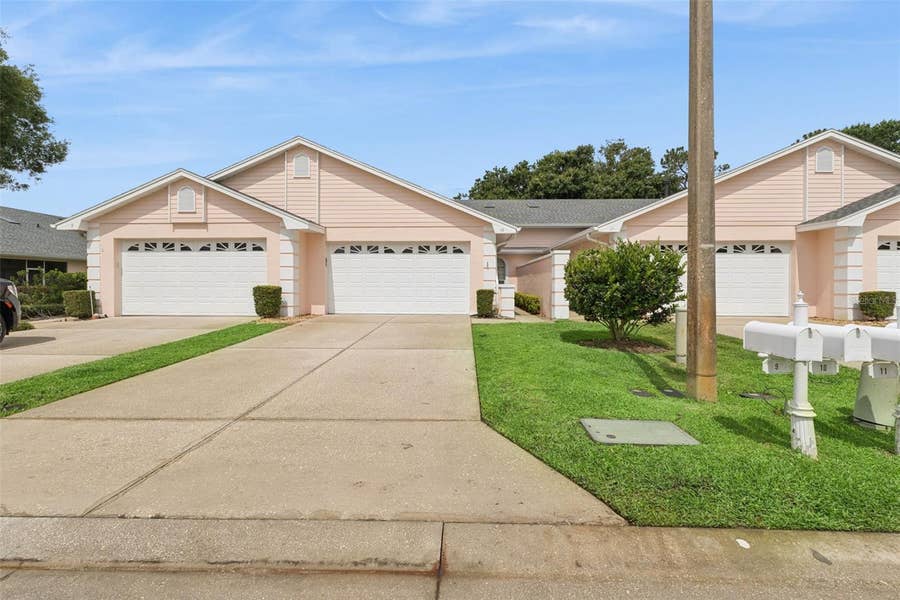 Property photo for 10 ENCLAVE DRIVE, Winter Haven, FL