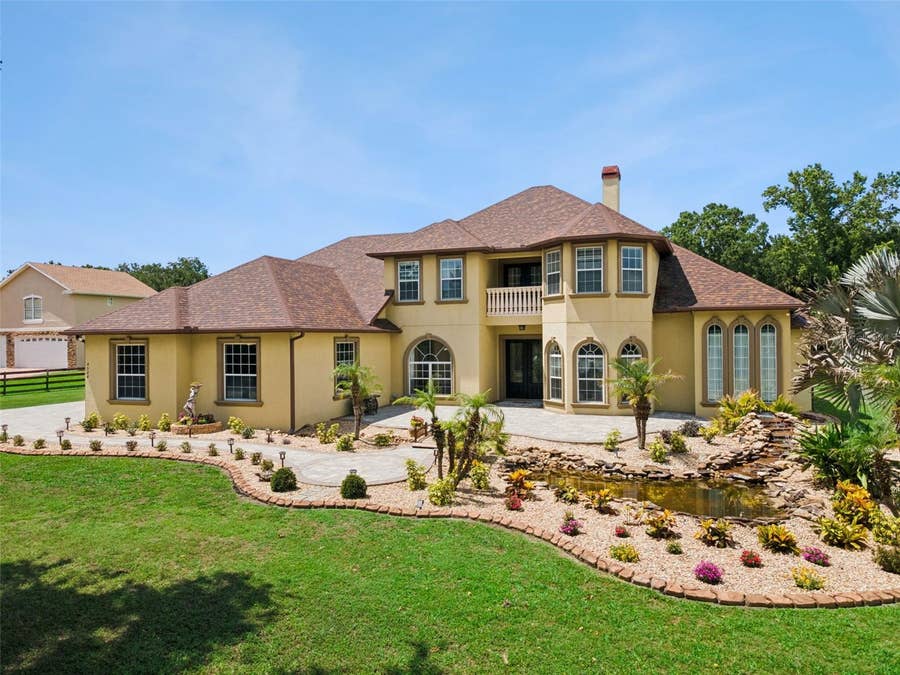 Property photo for 4524 STONE WALL LANE, Plant City, FL