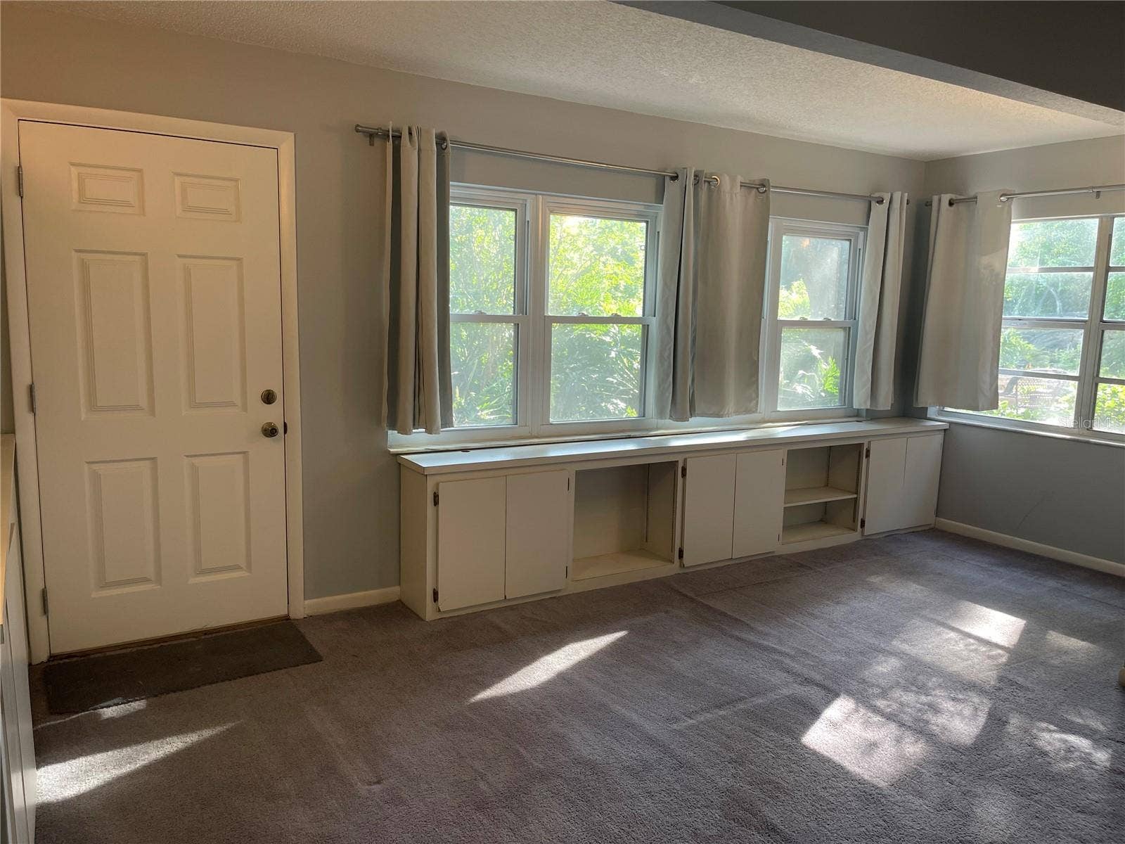 150 EL DORADO, #105, Winter Haven, FL 33884 150 EL DORADO, #105, Winter Haven, FL 33884