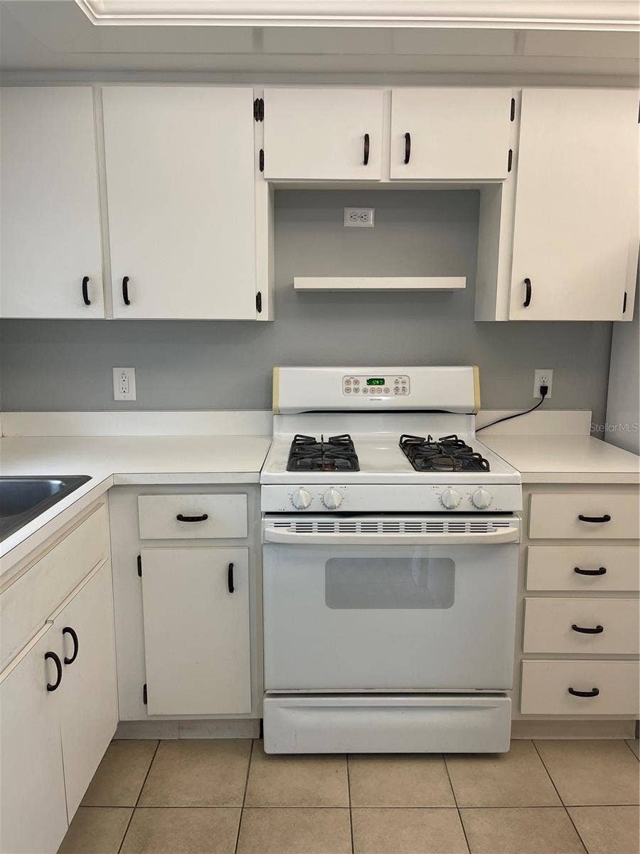 150 EL DORADO, #105, Winter Haven, FL 33884 150 EL DORADO, #105, Winter Haven, FL 33884
