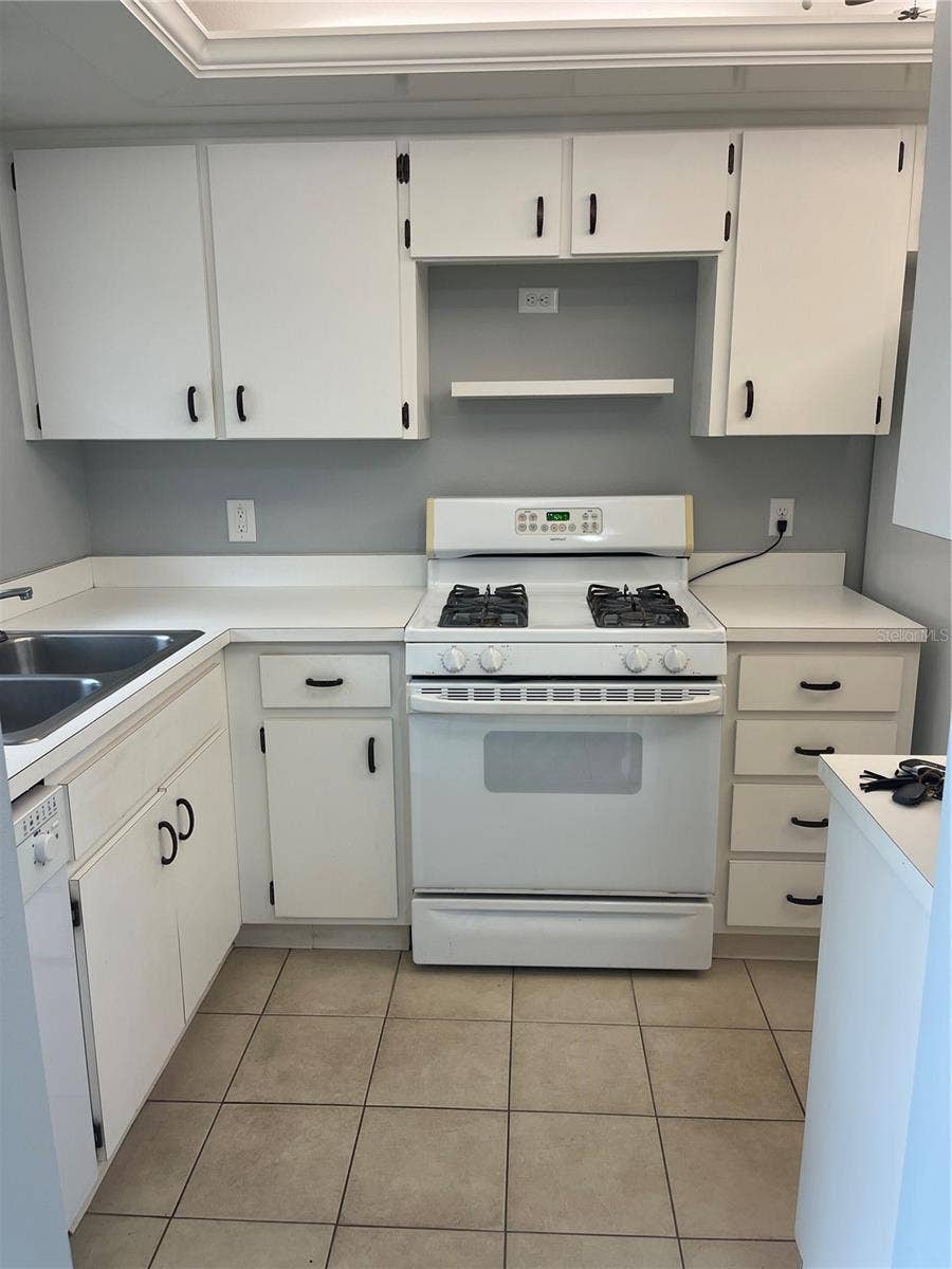 150 EL DORADO, #105, Winter Haven, FL 33884 150 EL DORADO, #105, Winter Haven, FL 33884