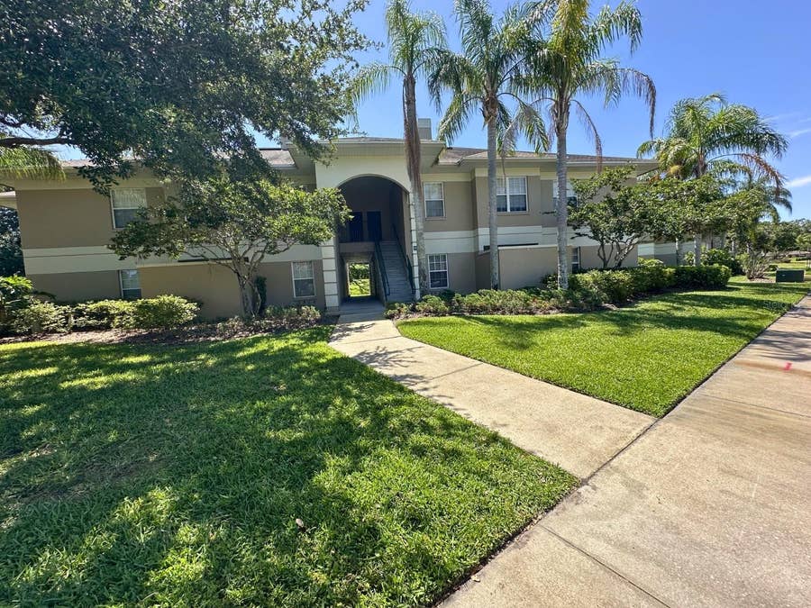 Property photo for 1005 EAGLE POND DRIVE, #1005, Winter Haven, FL