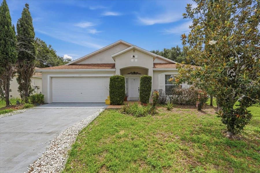 Property photo for 504 JESSAMINE DR, Davenport, FL