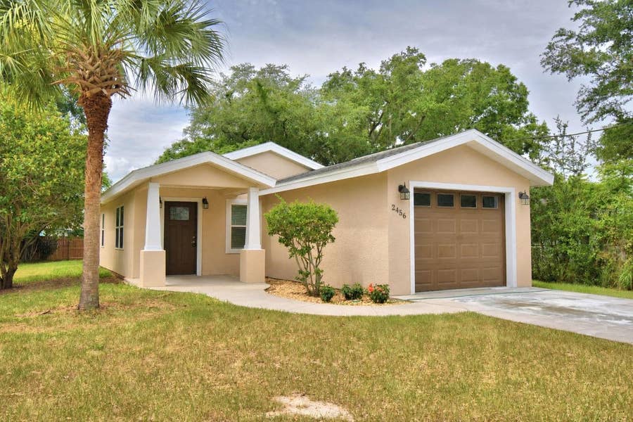 Property photo for 2456 BATES AVENUE SW, Winter Haven, FL