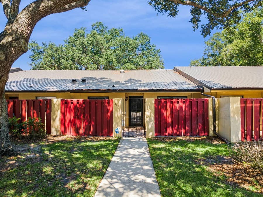 Property photo for 664 CLUBHOUSE ROAD, Winter Haven, FL