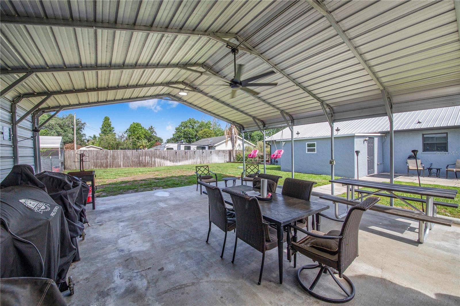 2426 VIEW WAY, Lakeland, FL 33810 2426 VIEW WAY, Lakeland, FL 33810