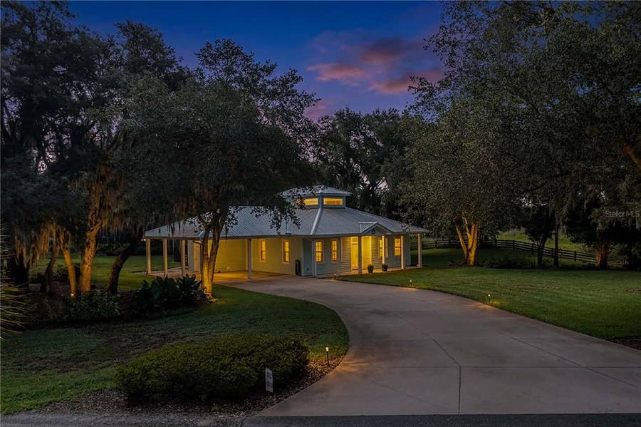 Property photo for 2424 BURNS AVENUE, Lake Wales, FL