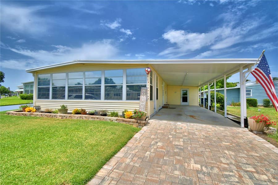 Property photo for 151 HOLIDAY LANE, Auburndale, FL