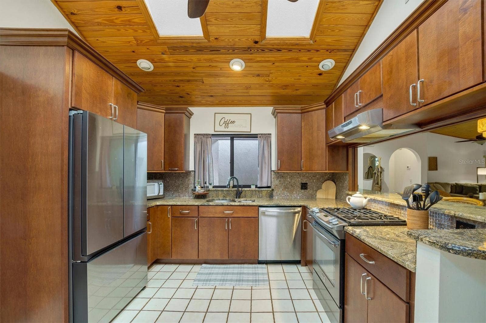503 CLUBHOUSE DRIVE, Lake Wales, FL 33898 503 CLUBHOUSE DRIVE, Lake Wales, FL 33898