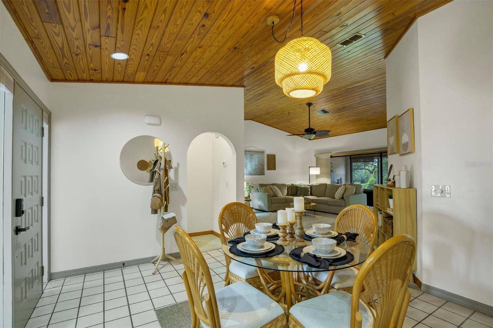 503 CLUBHOUSE DRIVE, Lake Wales, FL 33898 503 CLUBHOUSE DRIVE, Lake Wales, FL 33898