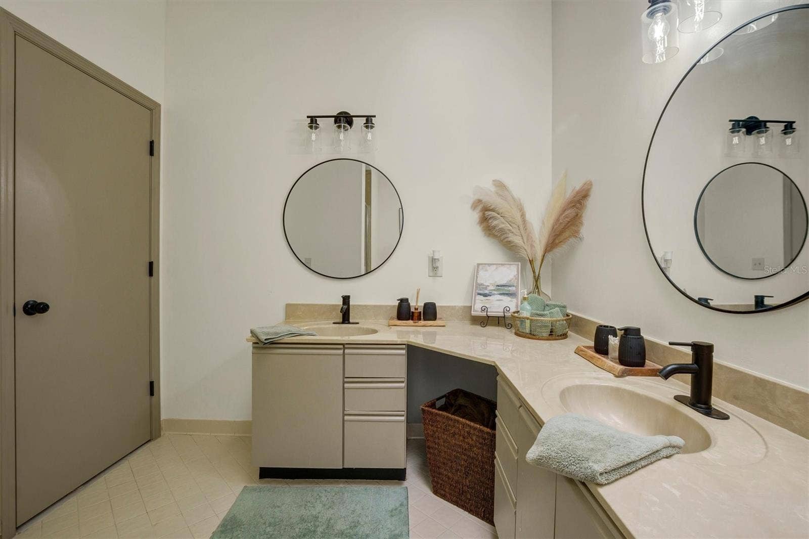 503 CLUBHOUSE DRIVE, Lake Wales, FL 33898 503 CLUBHOUSE DRIVE, Lake Wales, FL 33898