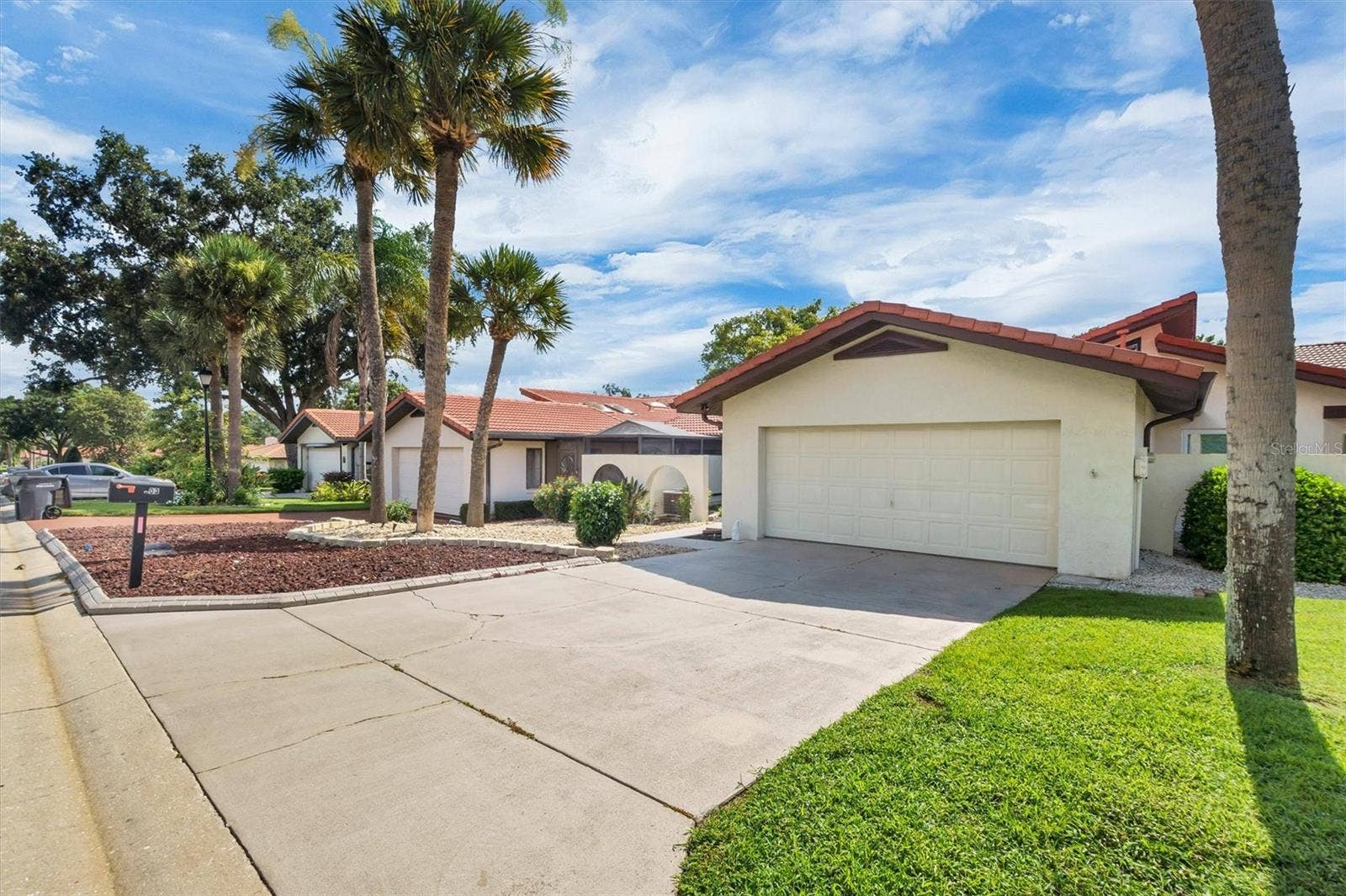 503 CLUBHOUSE DRIVE, Lake Wales, FL 33898 503 CLUBHOUSE DRIVE, Lake Wales, FL 33898