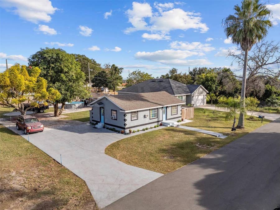 Property photo for 513 5TH STREET, Dundee, FL