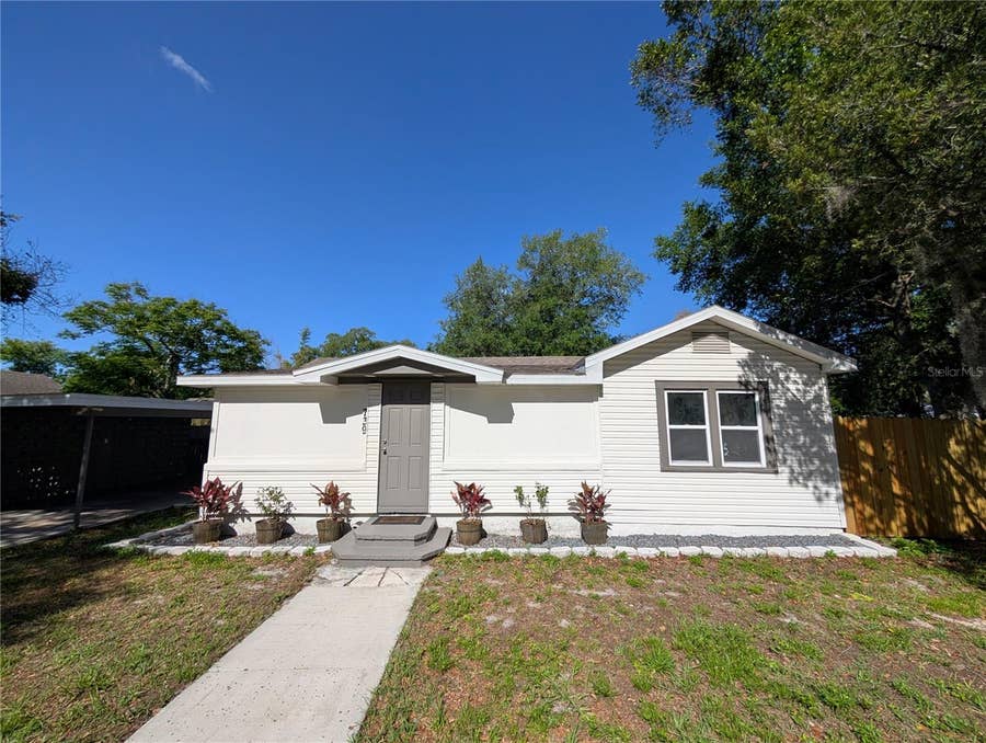 Property photo for 739 CENTER STREET, Waverly, FL