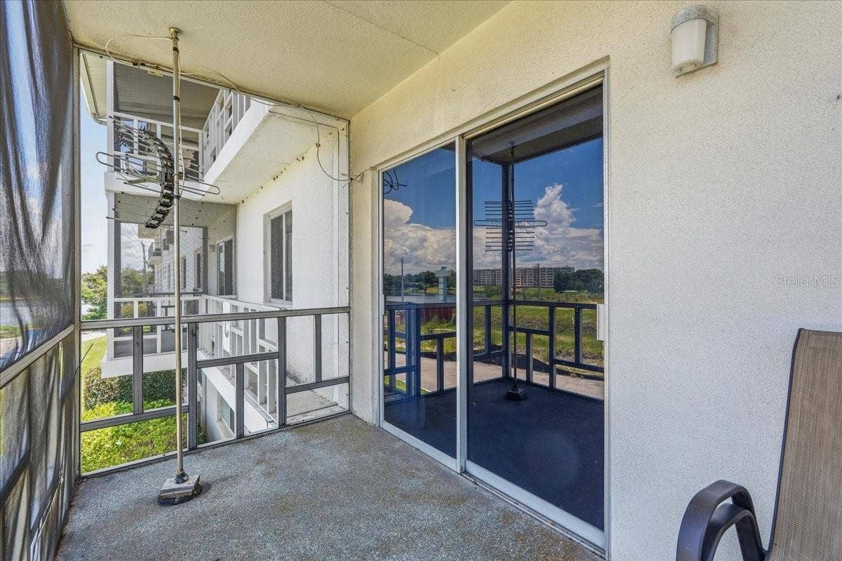 1700 6TH ST NW, #C24, Winter Haven, FL 33881 Balcony