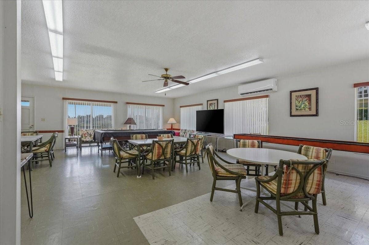 1700 6TH ST NW, #C24, Winter Haven, FL 33881 Association amenities