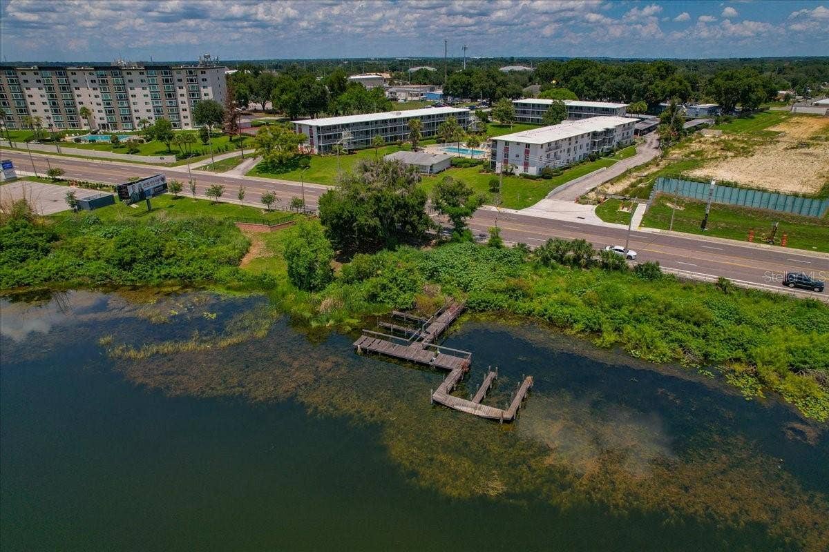 1700 6TH ST NW, #C24, Winter Haven, FL 33881 Association amenities