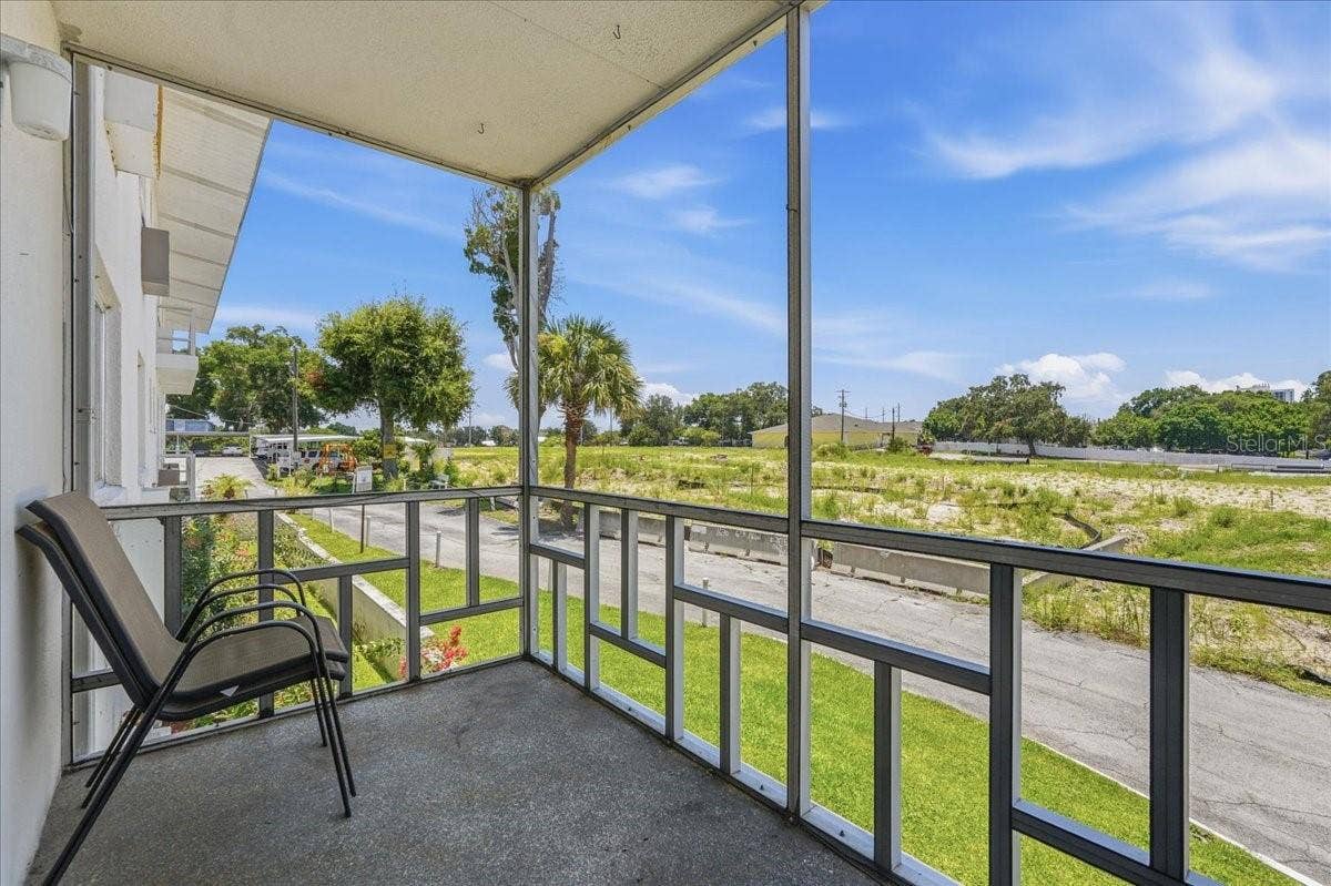 1700 6TH ST NW, #C24, Winter Haven, FL 33881 Balcony
