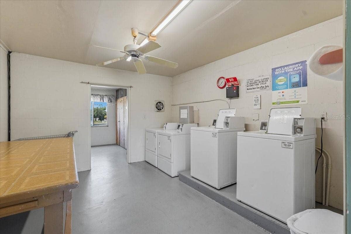 1700 6TH ST NW, #C24, Winter Haven, FL 33881 Laundry room