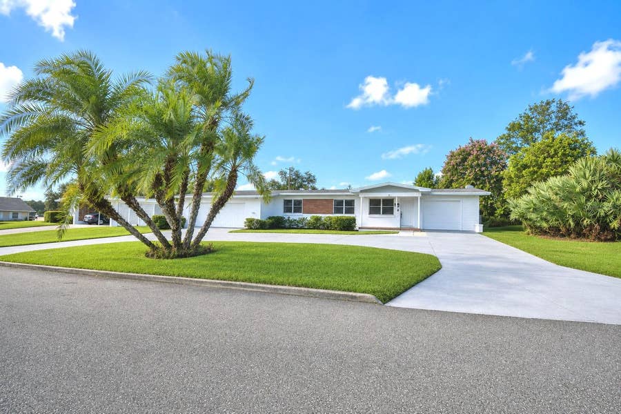 Property photo for 906 AVENUE M SE, Winter Haven, FL